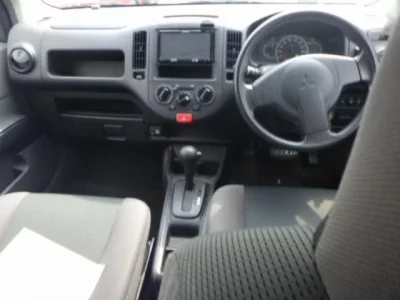 Mitsubishi LANCER VAN