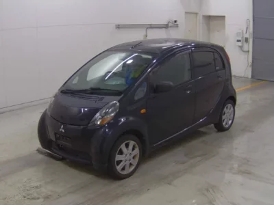 Mitsubishi I