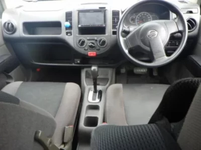 Nissan AD