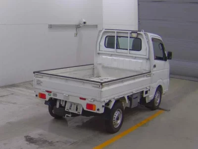 Nissan CLIPPER TRUCK