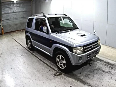 Mitsubishi PAJERO MINI