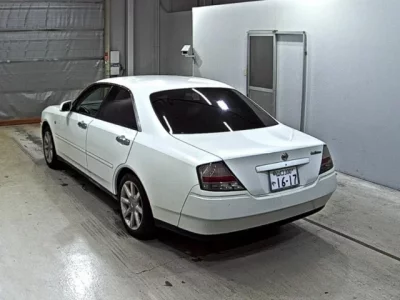 Nissan GLORIA