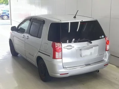 Toyota RAUM