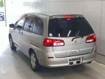 Nissan LIBERTY