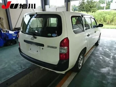 Toyota SUCCEED