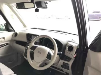 Mitsubishi EK SPACE