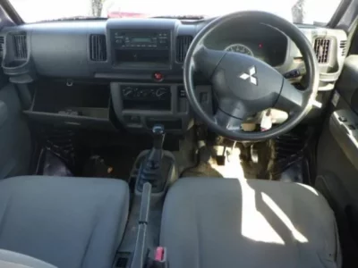 Mitsubishi MINICAB VAN