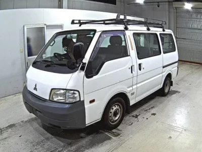 Mitsubishi DELICA
