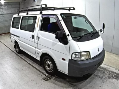 Mitsubishi DELICA