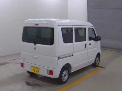Nissan CLIPPER VAN