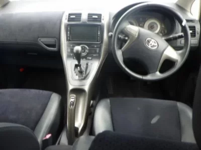 Toyota BLADE