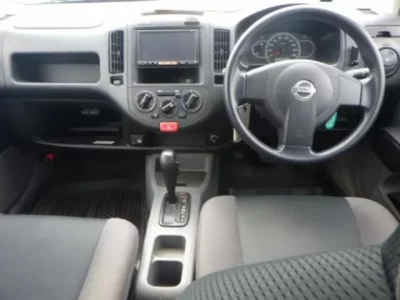 Nissan AD