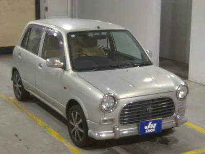 Daihatsu MIRA