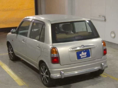 Daihatsu MIRA
