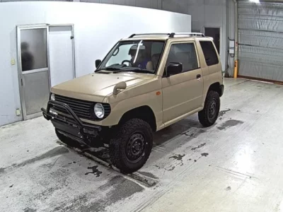 Mitsubishi PAJERO MINI