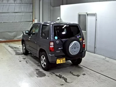 Nissan KIX