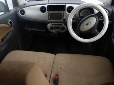 Daihatsu MOVE LATTE