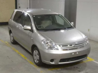 Toyota RAUM