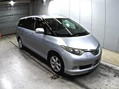 Toyota ESTIMA HYBRID