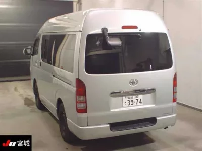 Toyota REGIUS ACE VAN