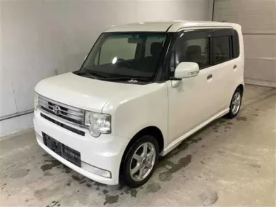 Toyota PIXIS SPACE