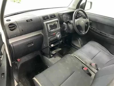 Toyota PIXIS SPACE