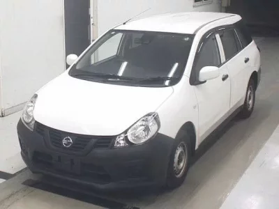 Nissan AD