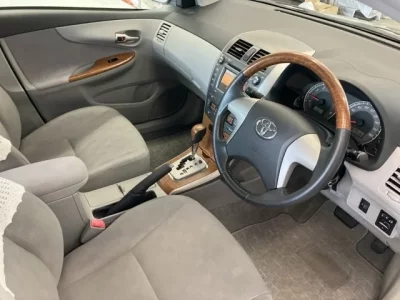 Toyota COROLLA AXIO