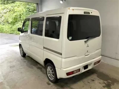 Mitsubishi MINICAB VAN