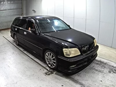 Toyota CROWN ESTATE