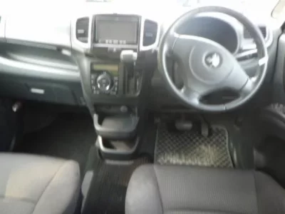 Mitsubishi DELICA D2
