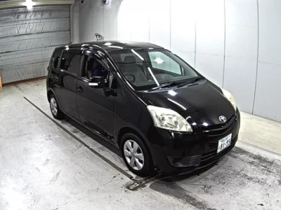 Toyota PASSO SETTE