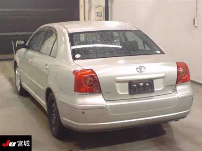 Toyota AVENSIS SEDAN