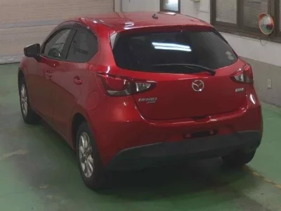 Mazda DEMIO
