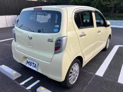 Daihatsu MIRA E S