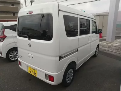 Nissan CLIPPER VAN