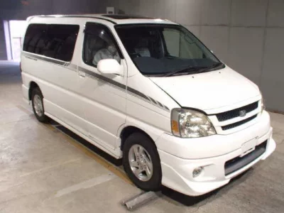 Toyota HIACE REGIUS