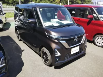 Nissan ROOX
