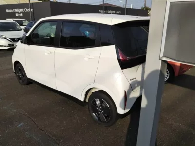 Nissan SAKURA