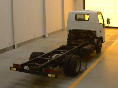 Isuzu ELF TRUCK