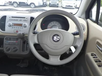 Suzuki MRWAGON