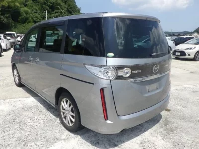 Mazda BIANTE