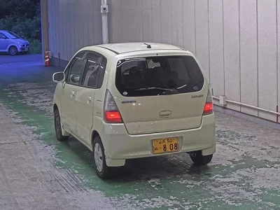 Suzuki MRWAGON