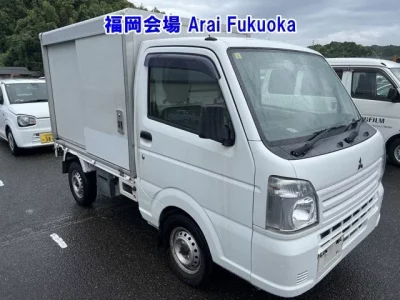 Mitsubishi MINICAB TRUCK