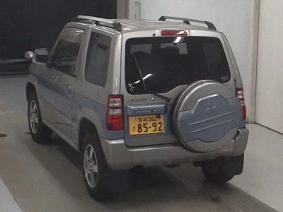 Mitsubishi PAJERO MINI