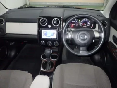 Mazda VERISA