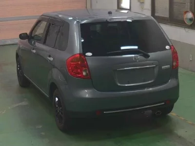 Mazda VERISA