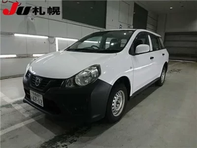 Nissan AD