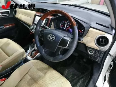 Toyota COROLLA AXIO