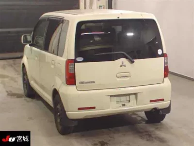 Mitsubishi EK WAGON